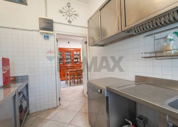 Cucina - Villa VIA TREVIGLIO
 
721, Fara Gera d'Adda - photo 12