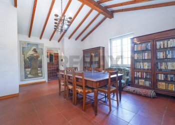 Sala da pranzo - Villa VIA TREVIGLIO
 
721, Fara Gera d'Adda - photo 21