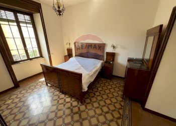 Camera / camera da letto - Quadrilocale Via Guglielmo D'alzano
 
9, Bergamo - foto 9