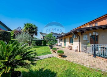 Giardino - Independent house Via Roma
 
106, Treviolo - photo 2