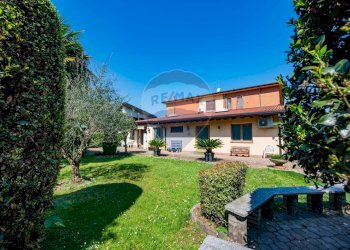 Casa all\'aperto - Independent house Via Roma
 
106, Treviolo - photo 10