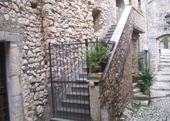 Foto 1 - Rustico Via Rione Vecchio, Sermoneta - foto 1