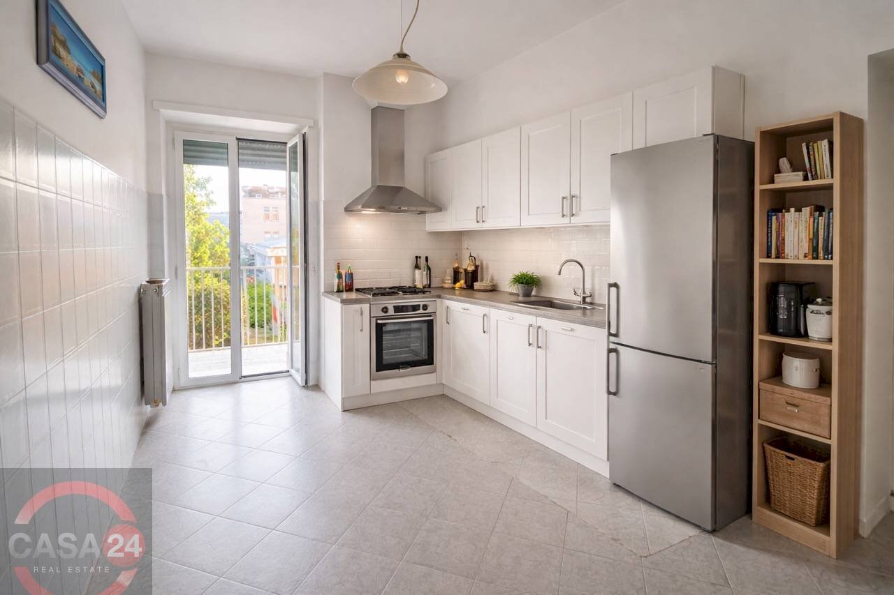 Foto 1 - Apartment Via Rosmini, Latina - photo 1