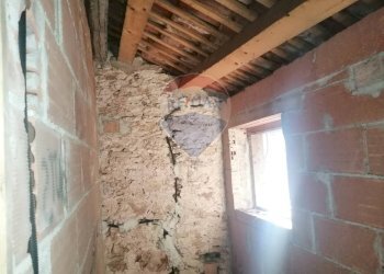 Stanza vuota - Rustico Loc. Montagne
 
SNC, Cesiomaggiore - foto 5