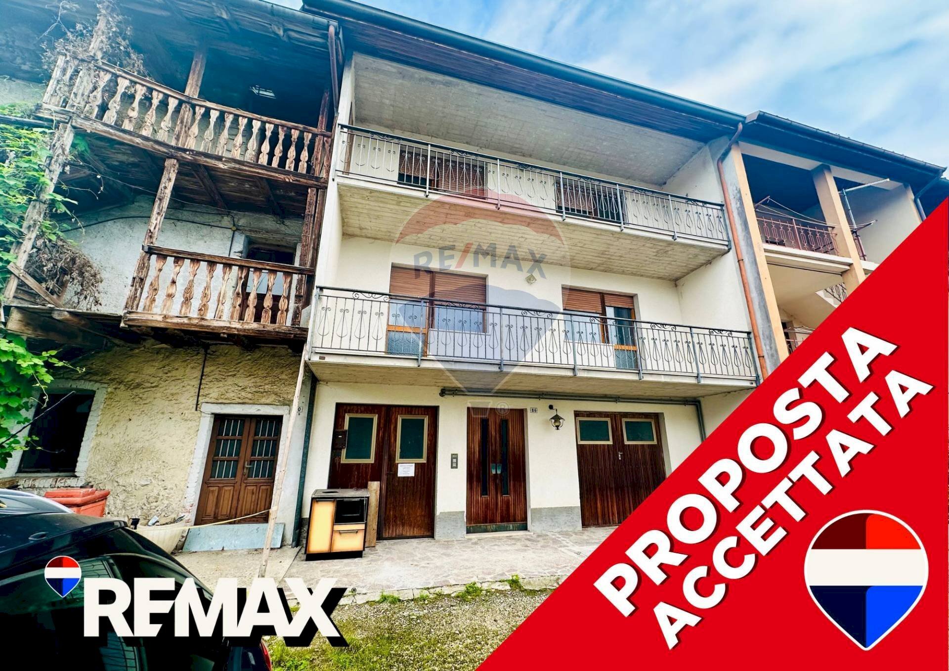 Edificio all\'aperto - Semi-detached house Via San Osvaldo
 
86, Pedavena - photo 1