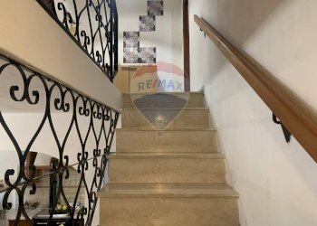 Scale - Casa semi indipendente Via Piave
 
57, Santa Giustina - foto 10