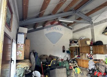 Dispensa di stoccaggio - Villa Via Case Sparse Cesa
 
2, Limana - foto 33