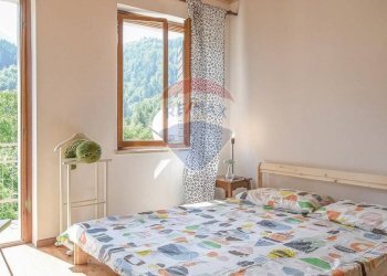 Camera / camera da letto - Casa semi indipendente Via Valtibolla
 
2, Limana - foto 13