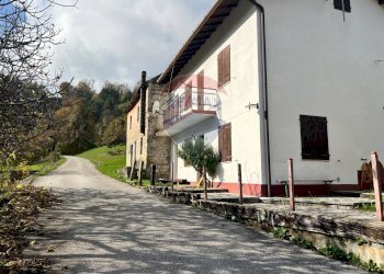 Casa all\'aperto - Casa semi indipendente Via Valtibolla
 
2, Limana - foto 26