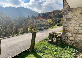 Vista delle montagne - Rustic Via Valtibolla
 
Snc, Limana - photo 2
