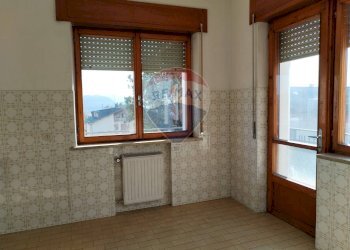 Stanza vuota - Casa indipendente Via Dante
 
8, Pedavena - foto 12