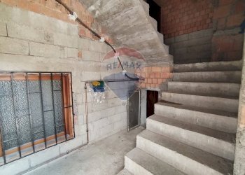 Scale - Casa indipendente Via Dante
 
8, Pedavena - foto 48