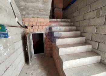 Scale - Casa indipendente Via Dante
 
8, Pedavena - foto 55