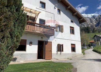 Casa all\'aperto - Appartamento Via Mussera
159, Chies d'Alpago - foto 3