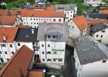 Edificio all\'aperto - Rustic Piazza Concordia
 
13, Chies d'Alpago - photo 3