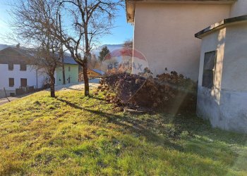 Giardino - Casa semi indipendente Via Gorna
 
9, Lamon - foto 7