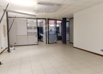 Stanza vuota - Ufficio Via Vittorio Veneto, Belluno - foto 3