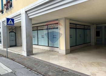 Edificio all\'aperto - Ufficio Via Cavour
58, Belluno - foto 4