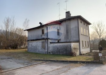 Casa all\'aperto - Casa indipendente Via Meassa
 
Snc, Belluno - foto 18