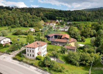 Casa all\'aperto - Casa indipendente Via Meassa
 
Snc, Belluno - foto 39