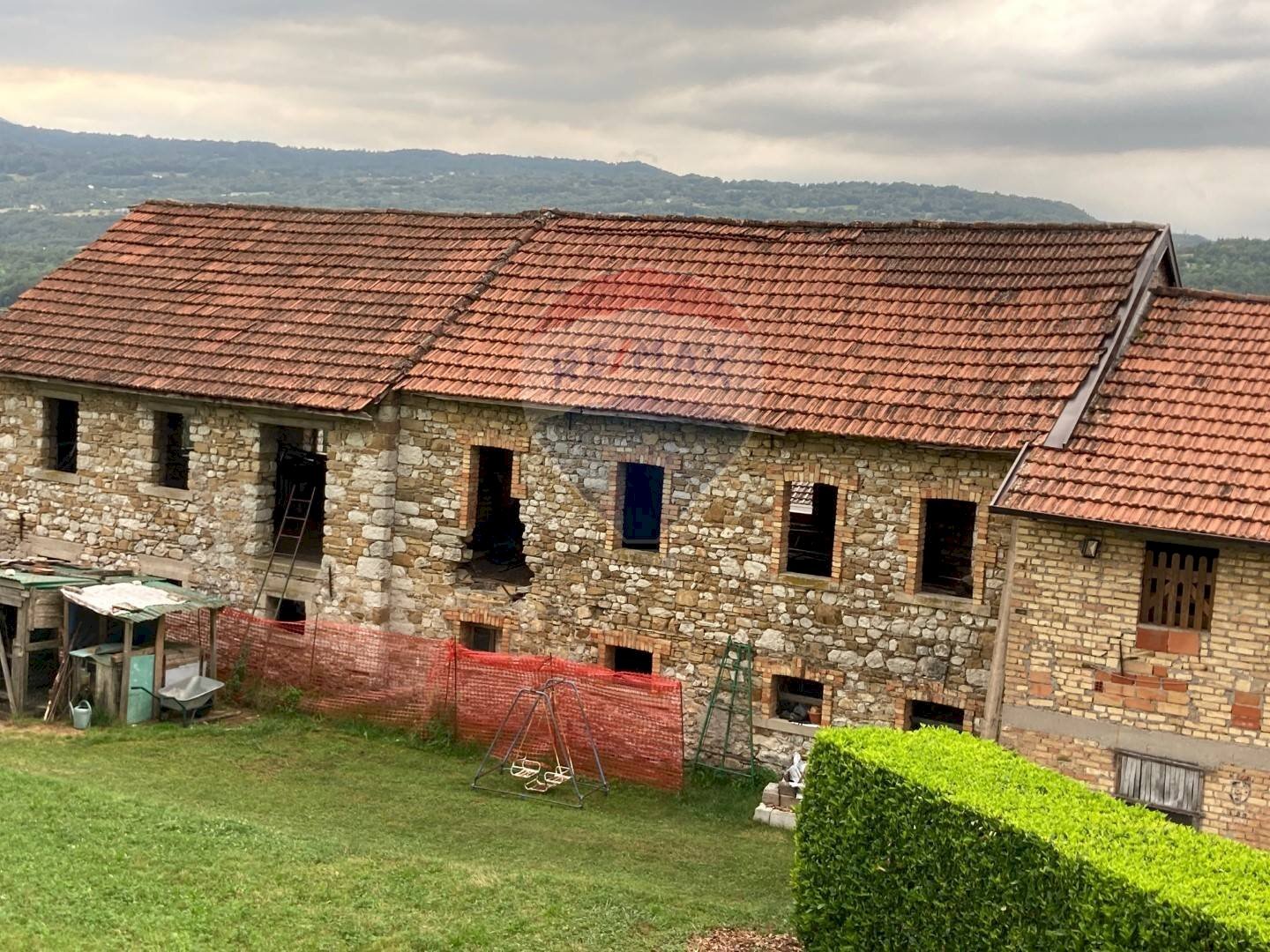 Casa all\'aperto - Rustico Via Reveane
 
Snc, Ponte nelle Alpi - foto 1