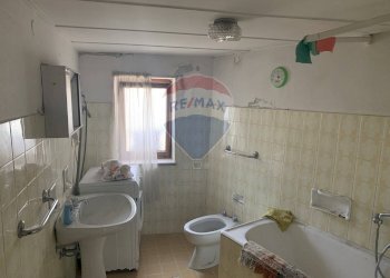 Bagno - Casa semi indipendente Frazione Cergnai
 
snc, Santa Giustina - foto 36