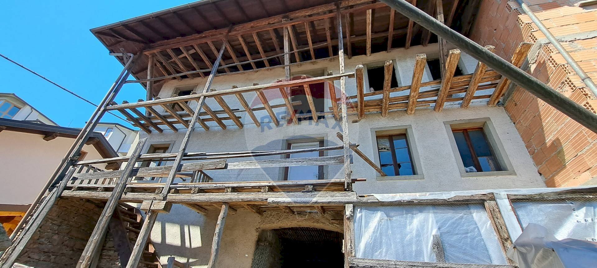 Edificio all\'aperto - Semi-detached house Via Rigoi
 
Snc, Lamon - photo 1