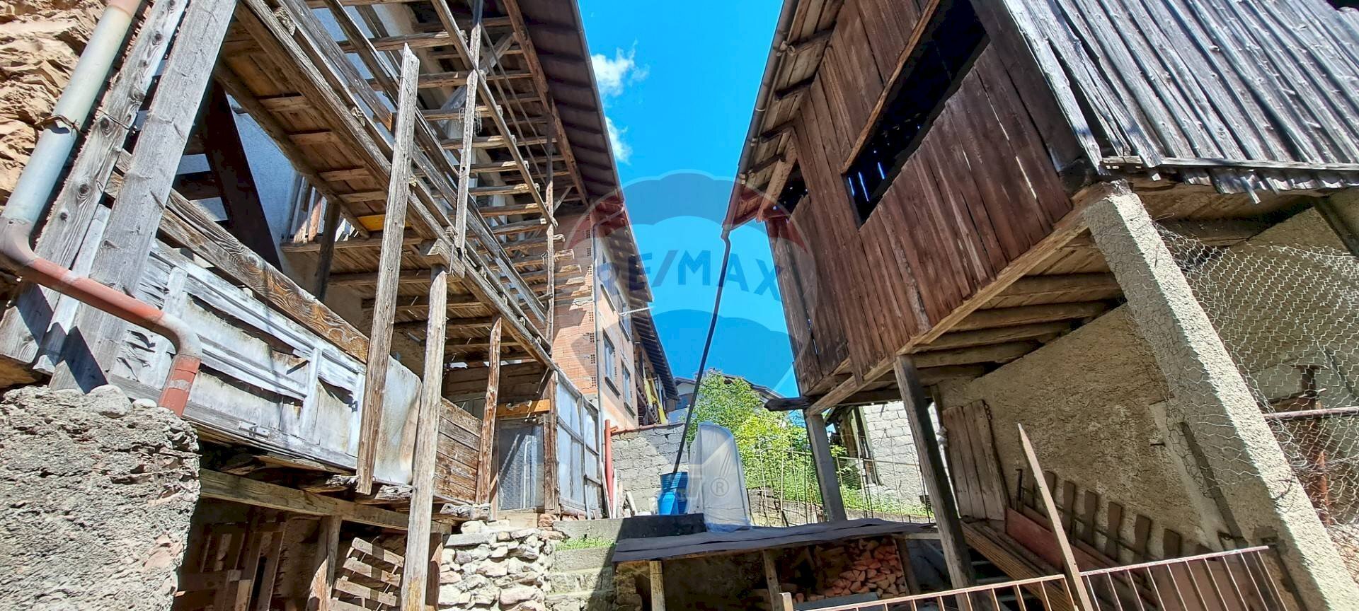 Edificio all\'aperto - Semi-detached house Via Rigoi
 
Snc, Lamon - photo 2