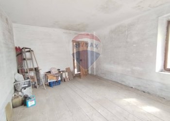 Stanza vuota - Casa semi indipendente Via Rigoi
 
Snc, Lamon - foto 12