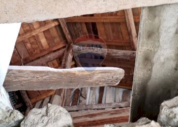 Dettagli - Casa semi indipendente Via Rigoi
 
Snc, Lamon - foto 14