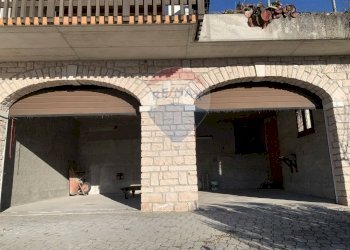 Edificio all\'aperto - Villa Via Ortigher
 
10, Lamon - foto 17