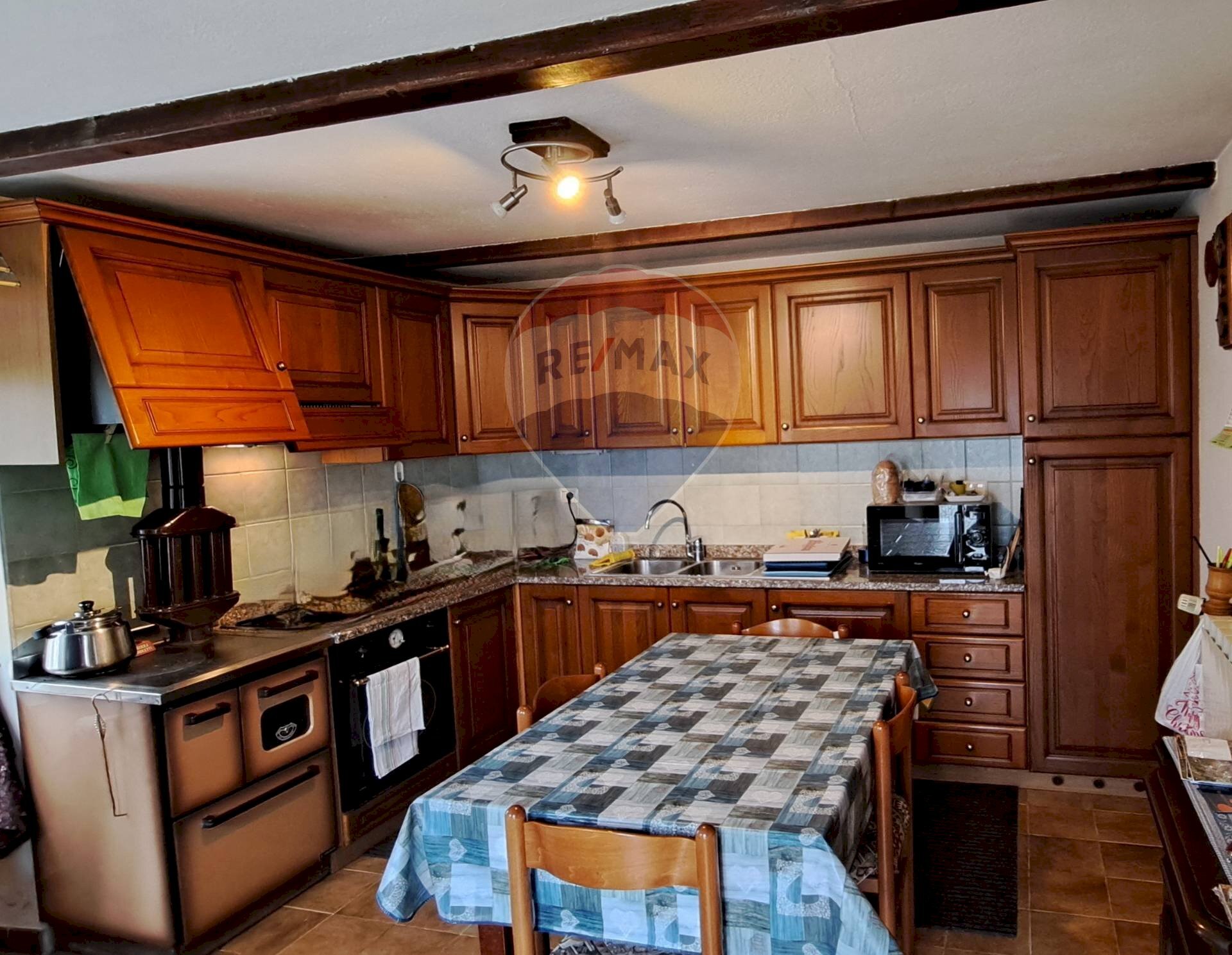 Cucina - Casa indipendente Via Ciess
 
8, Lamon - foto 2