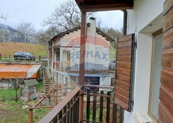 Balcone - Casa indipendente Via Ciess
 
8, Lamon - foto 16