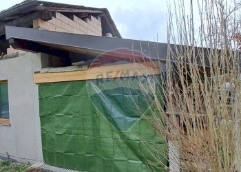 Edificio all\'aperto - Casa indipendente Via Ciess
 
8, Lamon - foto 33