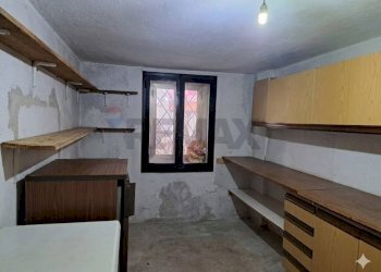 Dispensa di stoccaggio - Independent house Via Ciess
 
8, Lamon - photo 10