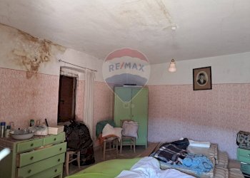 Camera / camera da letto - Rustico Via Costa Bassa
 
3, Lamon - foto 4