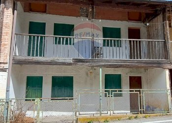 Edificio all\'aperto - Casa semi indipendente Via Chioè
 
40, Lamon - foto 5