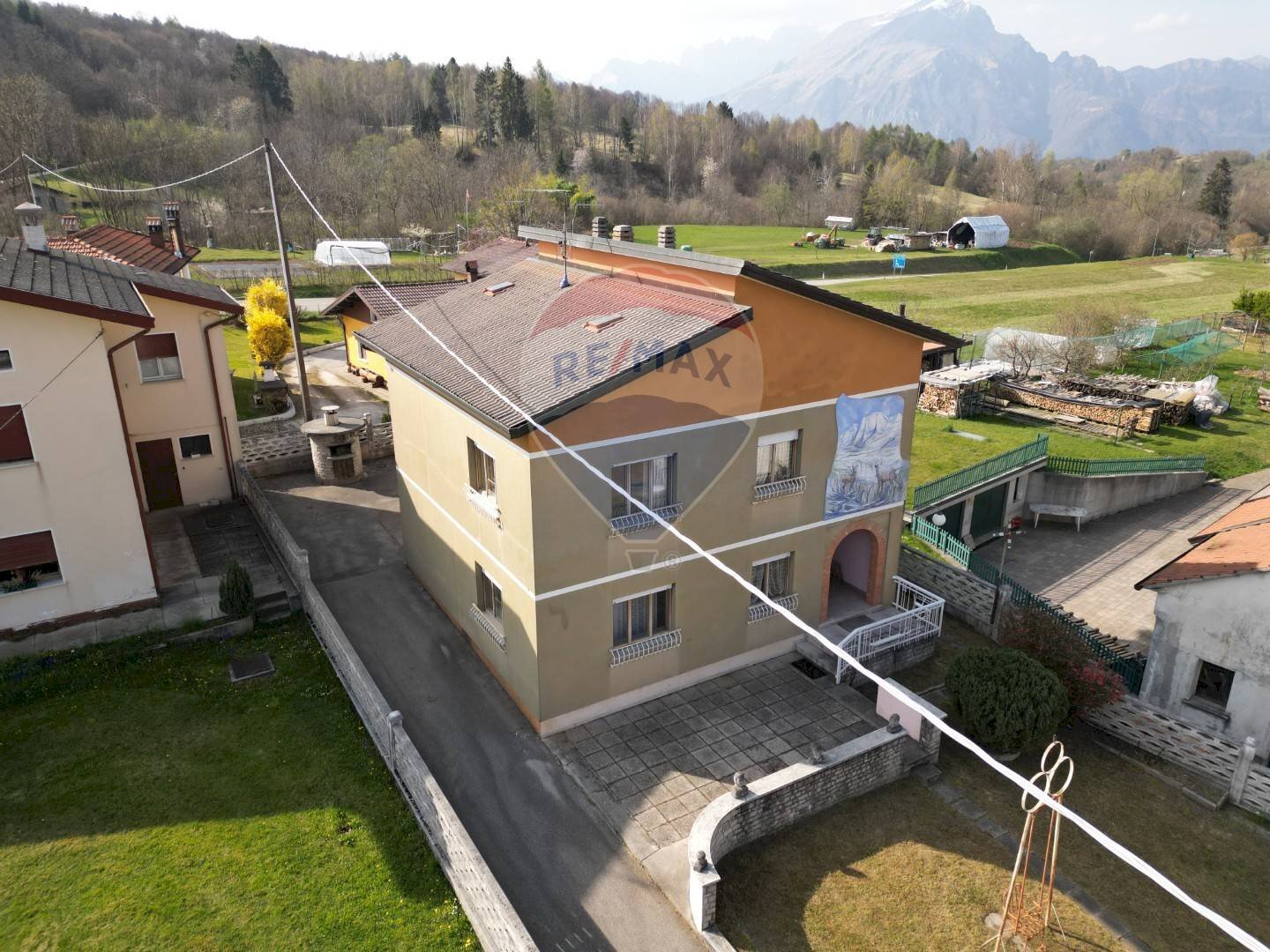 Casa all\'aperto - Casa indipendente Loc. Quantin
 
72, Ponte nelle Alpi - foto 1
