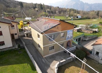 Casa all\'aperto - Casa indipendente Loc. Quantin
 
72, Ponte nelle Alpi - foto 1