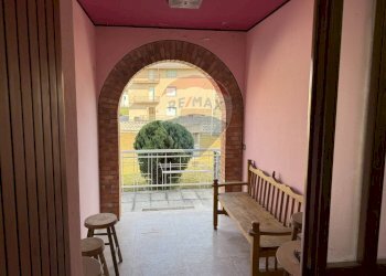 Hall / corridoio - Casa indipendente Loc. Quantin
 
72, Ponte nelle Alpi - foto 23