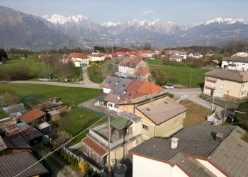Edificio all\'aperto - Casa indipendente Loc. Quantin
 
72, Ponte nelle Alpi - foto 47