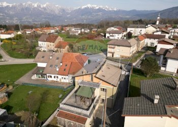 Edificio all\'aperto - Casa indipendente Loc. Quantin
 
72, Ponte nelle Alpi - foto 50