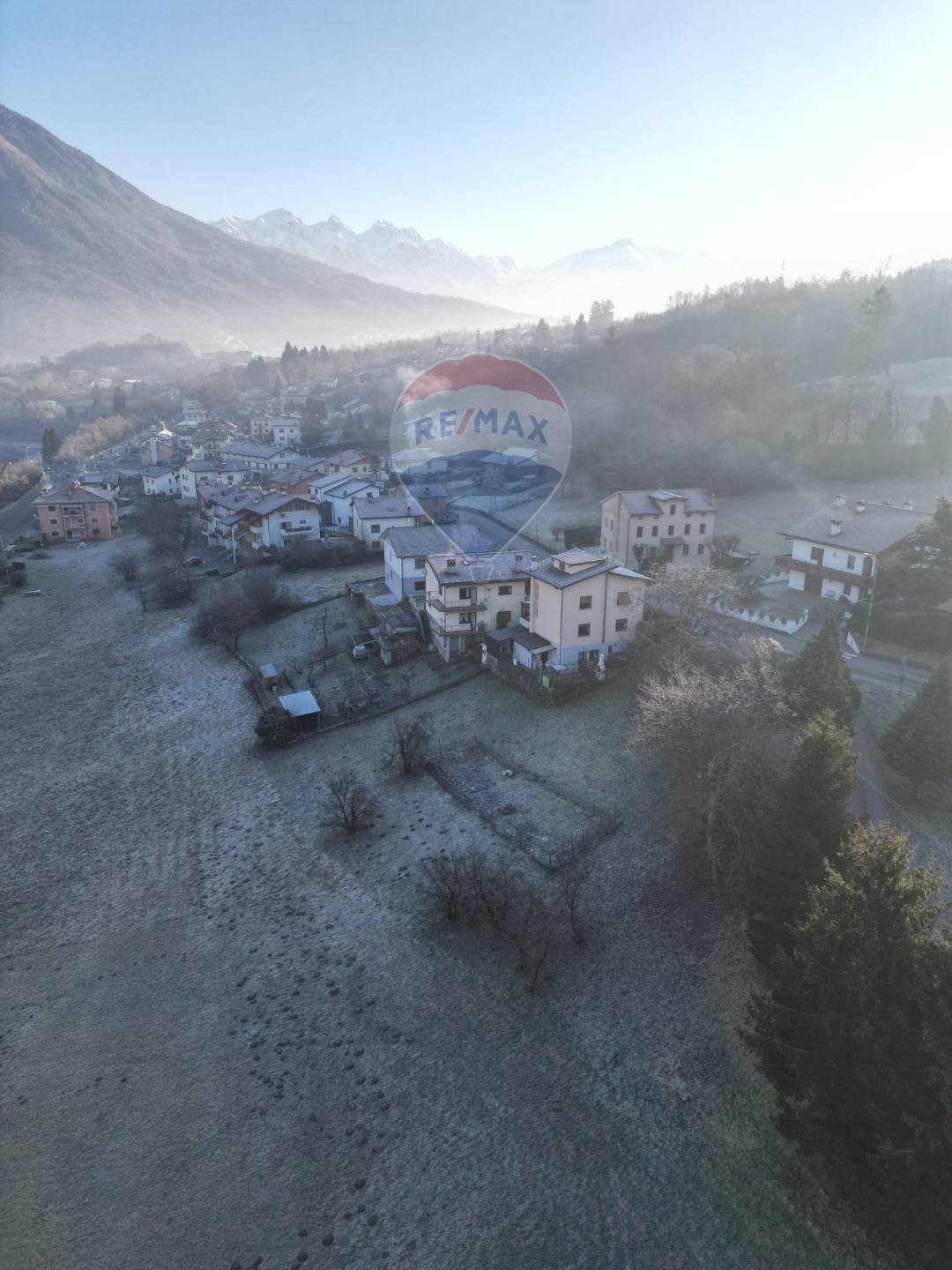 Vista dell\'acqua - Building land Frazione Lastreghe
 
SNC, Ponte nelle Alpi - photo 3