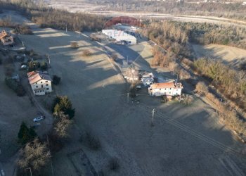 Vista delle montagne - Terreno edificabile Frazione Lastreghe
 
SNC, Ponte nelle Alpi - foto 7