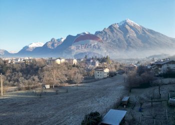Vista delle montagne - Terreno edificabile Frazione Lastreghe
 
SNC, Ponte nelle Alpi - foto 9