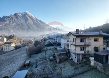Vista delle montagne - Terreno edificabile Frazione Lastreghe
 
SNC, Ponte nelle Alpi - foto 11