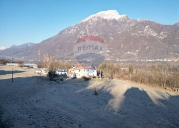 Vista delle montagne - Terreno edificabile Frazione Lastreghe
 
SNC, Ponte nelle Alpi - foto 13