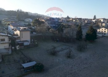 Vista dell\'acqua - Terreno edificabile Frazione Lastreghe
 
SNC, Ponte nelle Alpi - foto 15