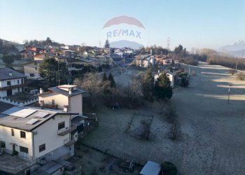 Edificio all\'aperto - Terreno edificabile Frazione Lastreghe
 
SNC, Ponte nelle Alpi - foto 17