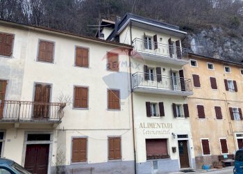 Edificio all\'aperto - Casa semi indipendente Via Roma
 
47, Ospitale di Cadore - foto 2